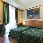 La Terrazza Restaurant & 3*