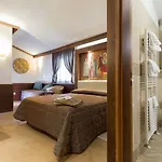 La Terrazza Restaurant & Assisi