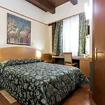 Hotel La Terrazza Restaurant & Assisi