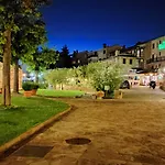 La Terrazza Restaurant & Hotel