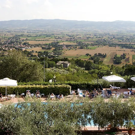 Hotel La Terrazza Restaurant & 3*