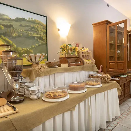 La Terrazza Restaurant & Hotel 3*